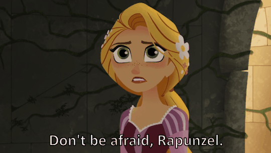 Rapunzel tells herself not to be afraid in Rapunzel's Tangled Adventure show.