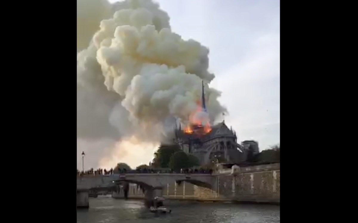 Notre dame fire