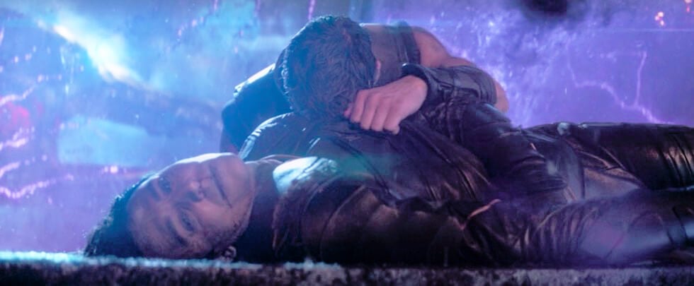 Avengers: Infinity War Loki's death with Thor
