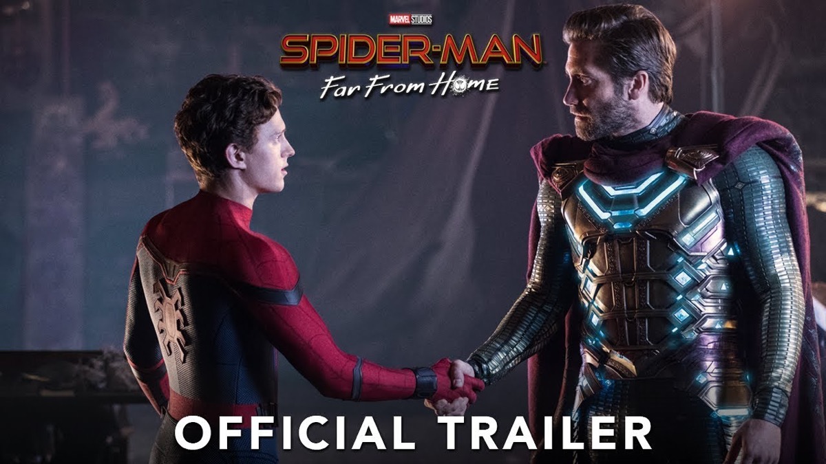 Spider-Man and Mysterio shake hands in Spider-Man: Far From Home.