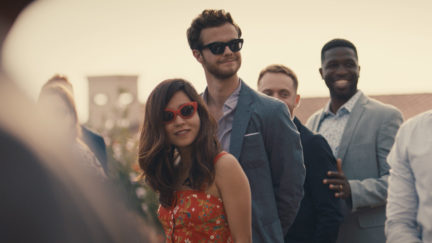 Maya Erskine and Jack Quaid in Plus One