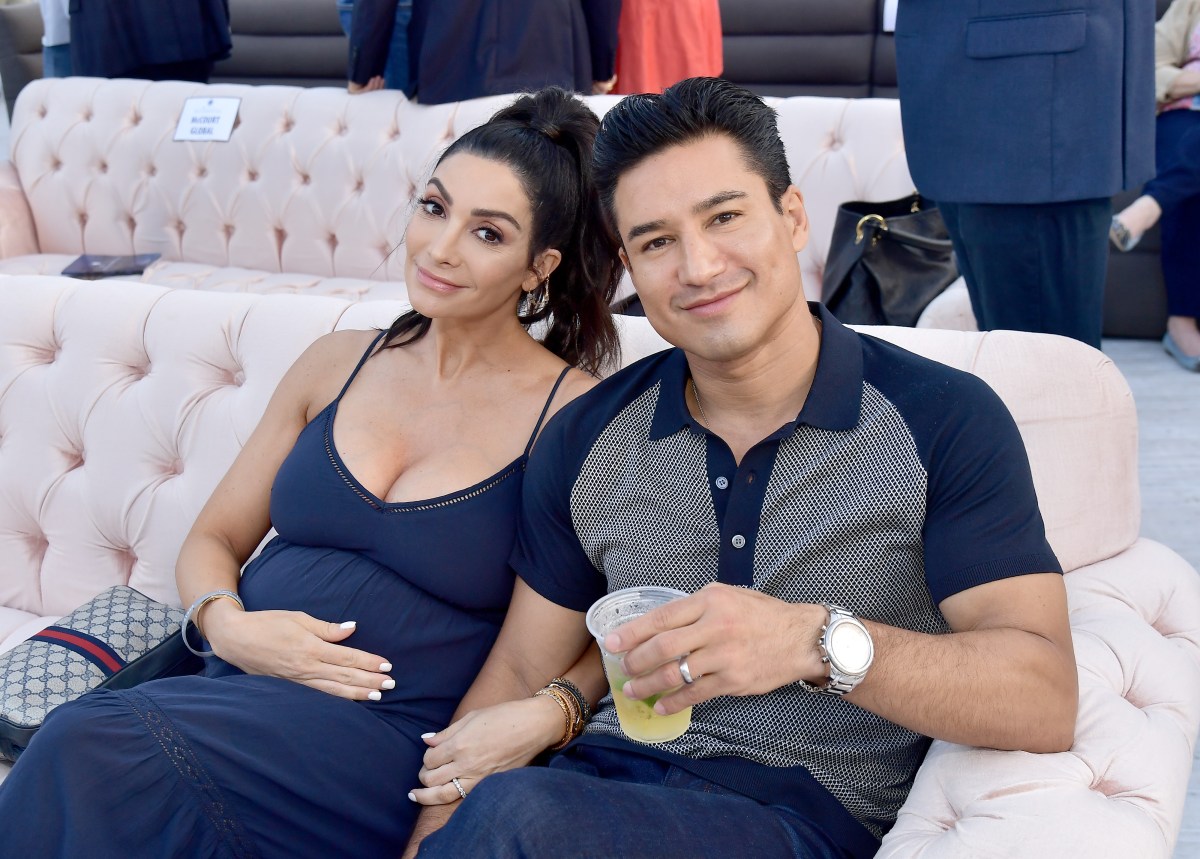 Mario Lopez at an event