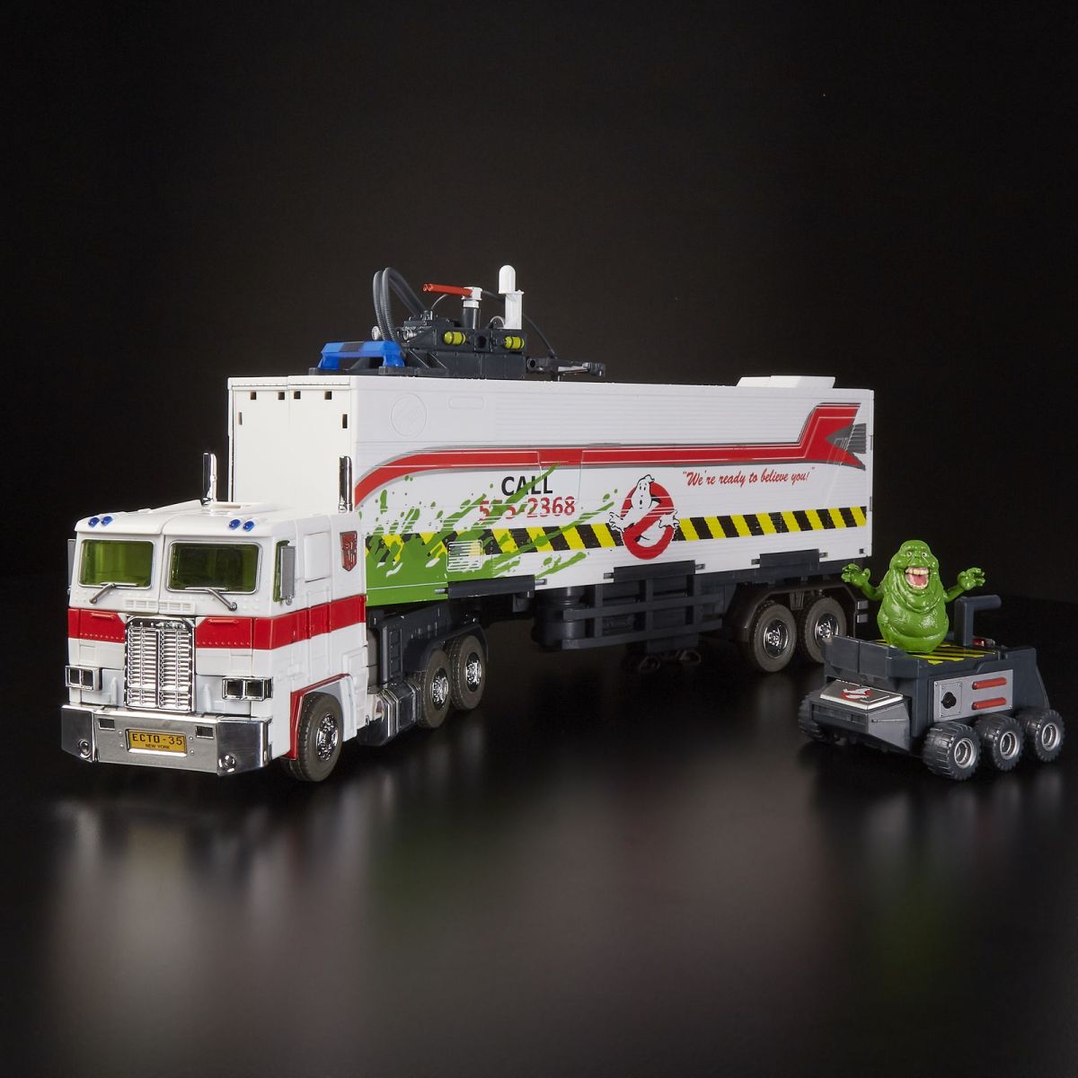 ghostbusters and transformers mash-up toy ectotron at sdcc