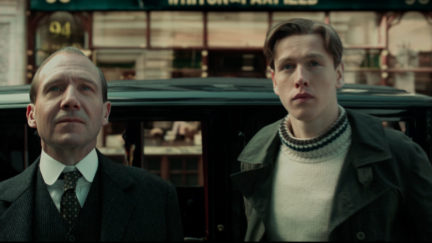 ralph fiennes and harris dickinson in the king's man