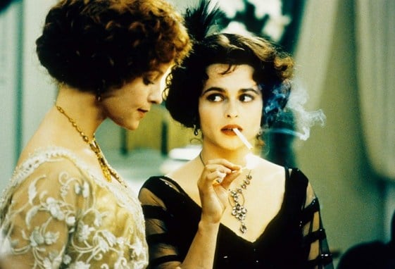 Helena Bonham Carter and Alison Elliott in The Wings of the Dove (1997)
