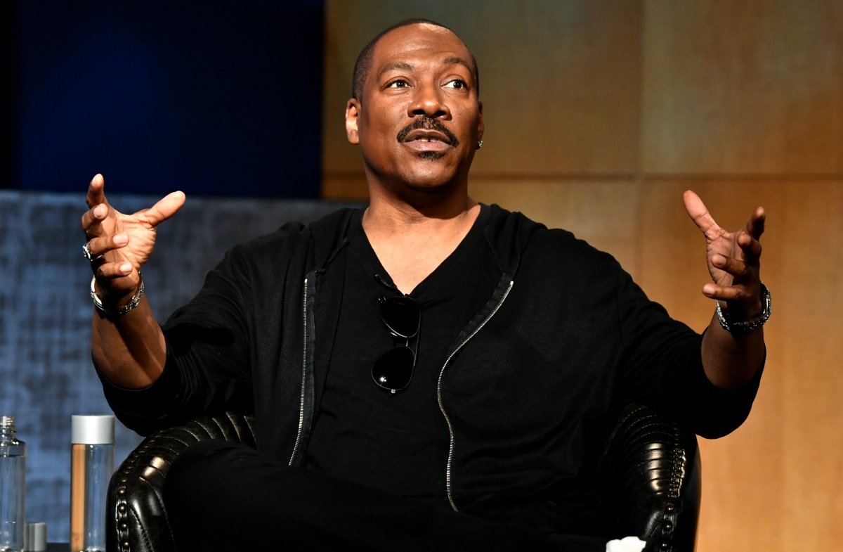 Comedians In Cars w. Jerry Seinfeld & Eddie Murphy ‑ LA Tastemaker BEVERLY HILLS, CALIFORNIA - JULY 17: Eddie Murphy speaks onstage during the LA Tastemaker event for Comedians in Cars at The Paley Center for Media on July 17, 2019 in Beverly Hills City. (Photo by Emma McIntyre/Getty Images for Netflix)