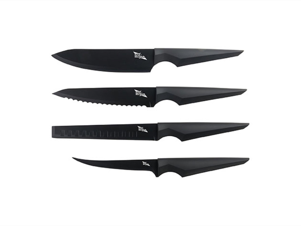 Knife set product image.