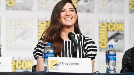 D'arcy carden at Comic Con