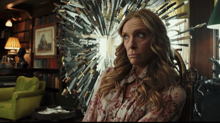 Toni Colette in Knives out