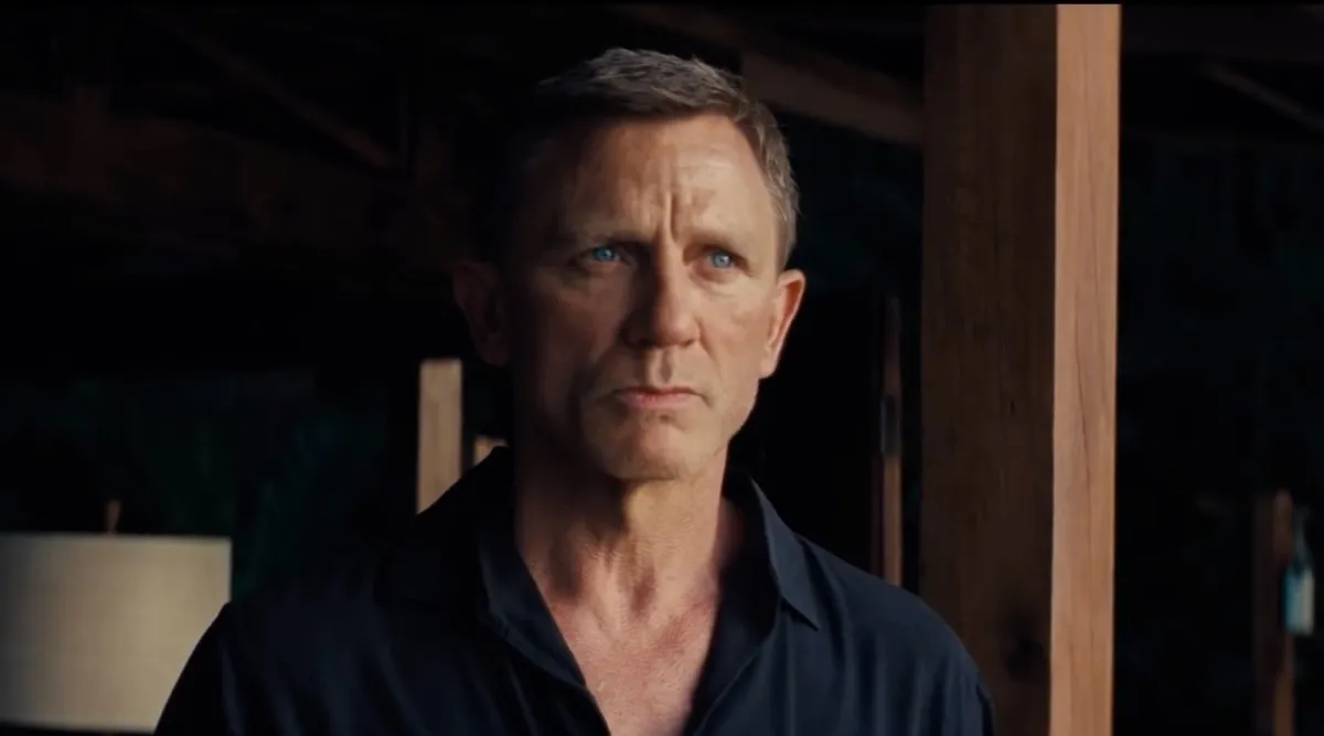 Daniel Craig is James Blond ... I mean Bond