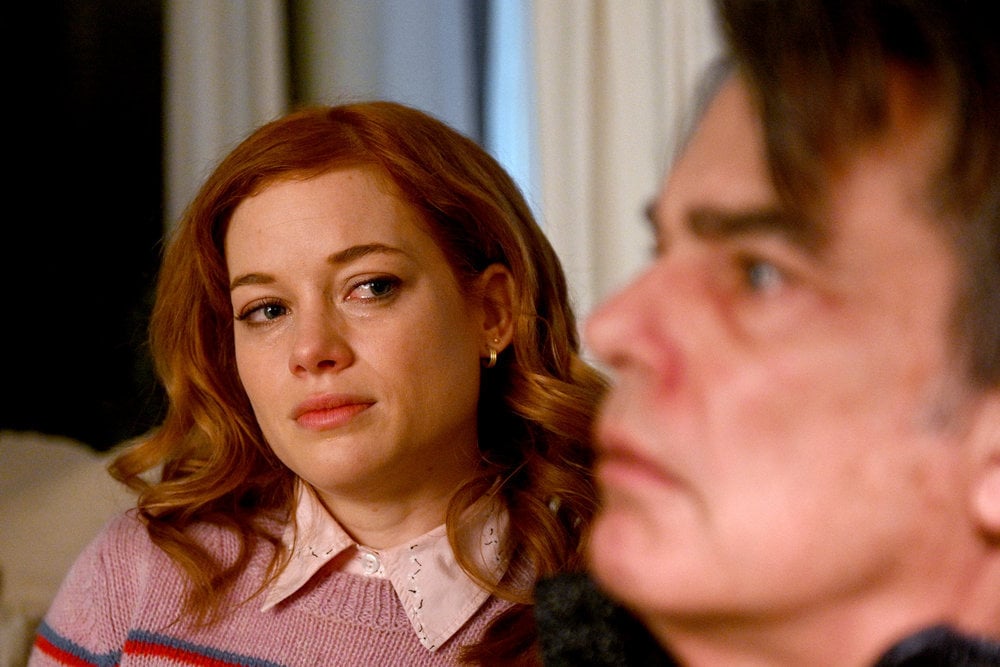 ZOEY'S EXTRAORDINARY PLAYLIST -- "Pilot" Episode 101 -- Pictured: (l-r) Jane Levy as Zoey, Peter Gallagher as Mitch -- (Photo by: Sergei Bachlakov/NBC)