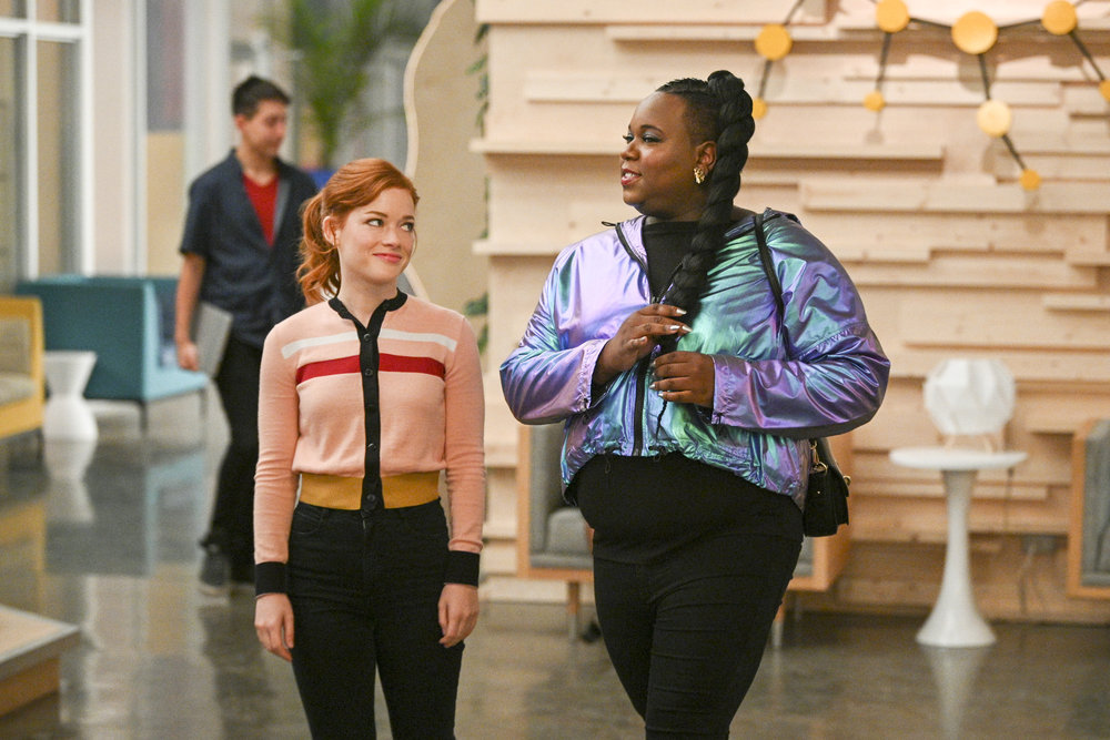 ZOEY'S EXTRAORDINARY PLAYLIST -- "TBD" Episode 103 -- Pictured: (l-r) Jane Levy as Zoey Clarke; Alex Newell as Mo -- (Photo by: Sergei Bachlakov/NBC)