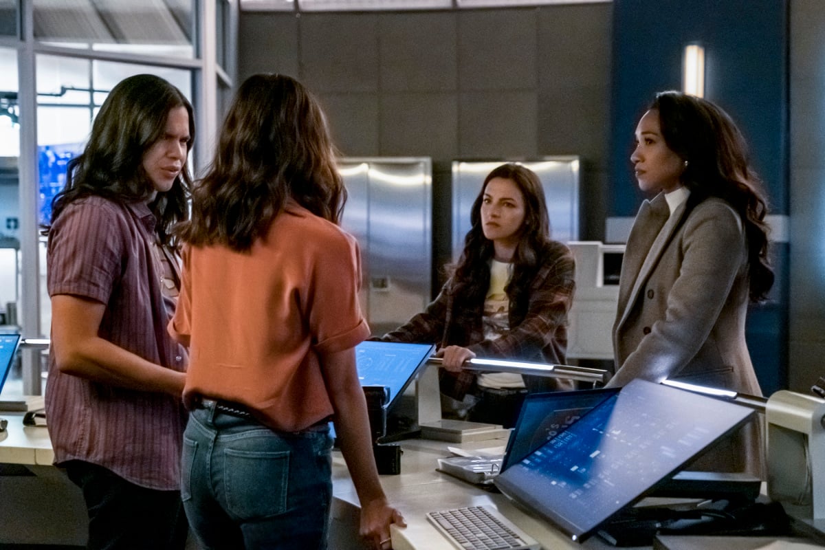 The Flash -- "Marathon" -- Image Number: FLA610a_0066b.jpg -- Pictured (L-R): Carlos Valdes as Cisco Ramon, Victoria Park as Kamilla, Kayla Compton as Allegra and Candice Patton as Iris West - Allen -- Photo: Katie Yu/The CW -- © 2019 The CW Network, LLC. All Rights Reserved.