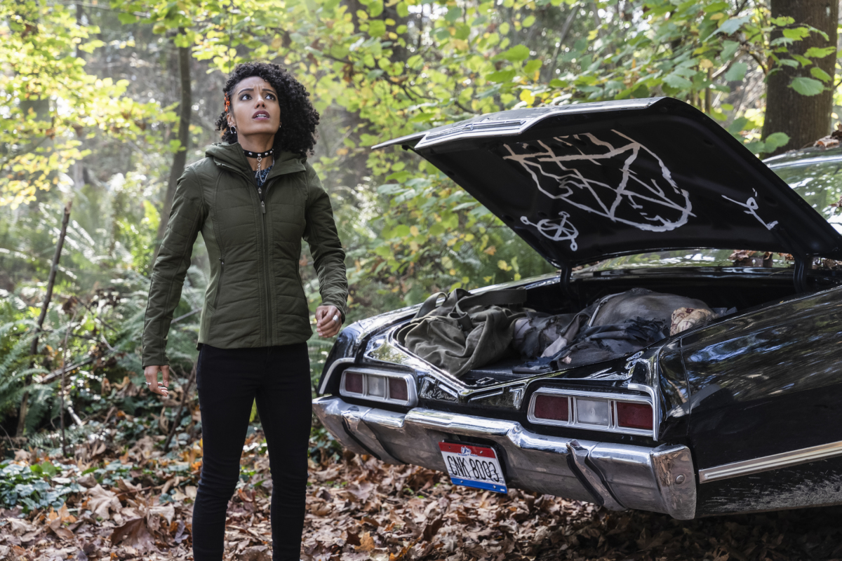 Legends of Tomorrow -- "Zari Not Zari" -- Image Number: LGN509b_0326b.jpg -- Pictured: Maisie Richardson-Sellers as Charlie -- Photo: Michael Courtney/The CW -- © 2020 The CW Network, LLC. All Rights Reserved.