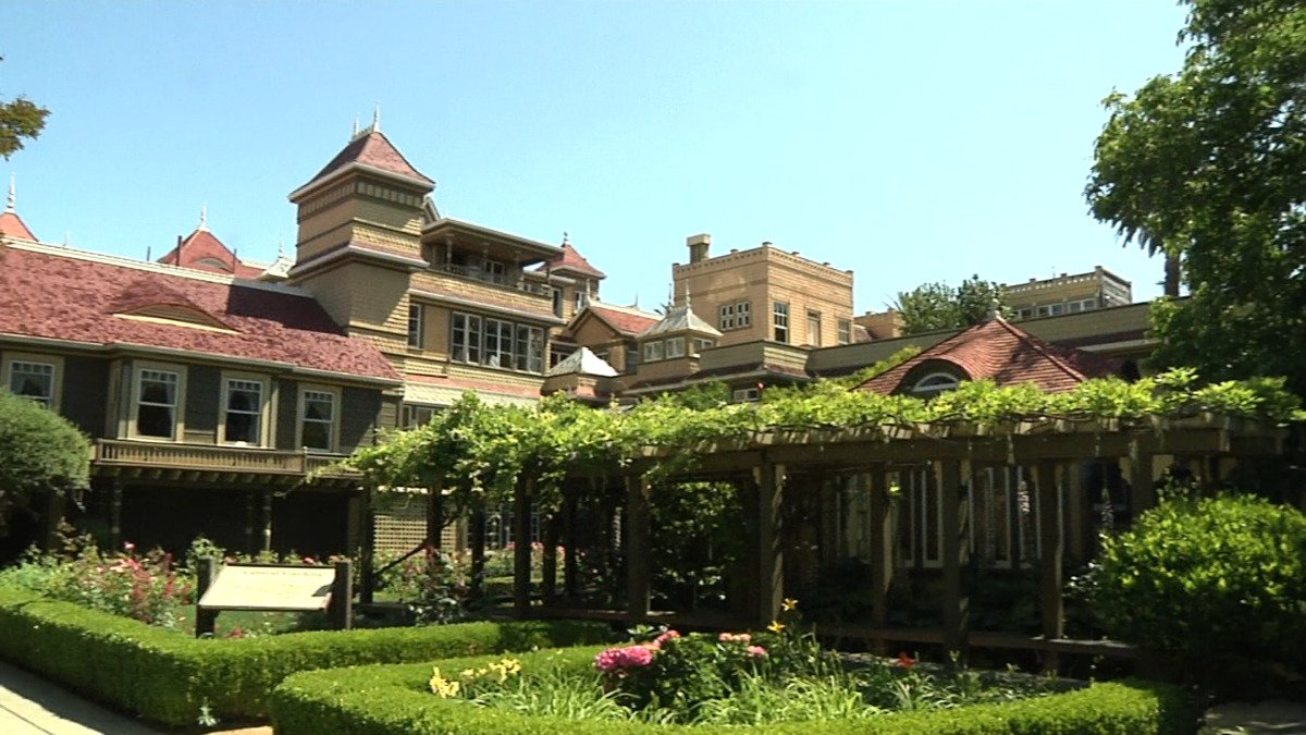 Virtual Tour of the Winchester Mystery House | The Mary Sue