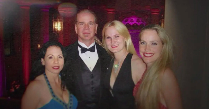 Doc Antle and his wives in Tiger King