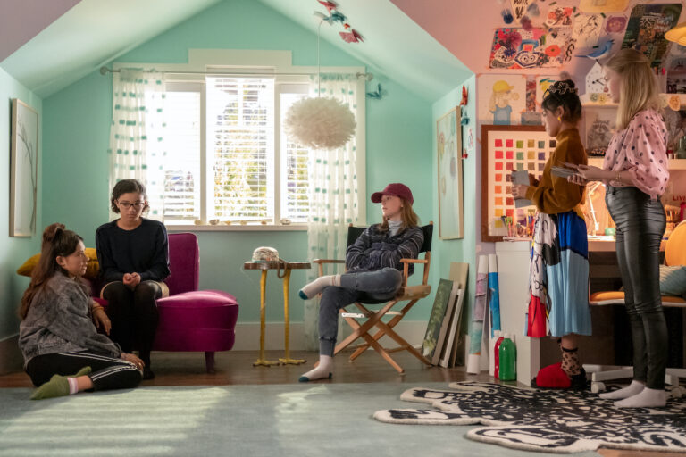 First Trailer for 'The BabySitters Club' The Mary Sue(02)