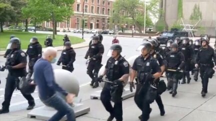 Buffalo police shove elderly 75-year-old man