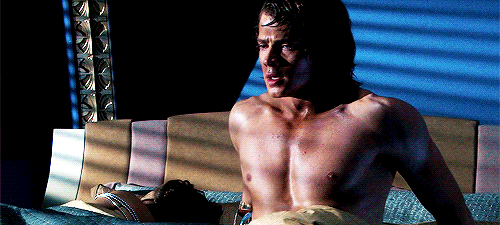 Anakin Skywalker shirtless in Revenge of the Sith