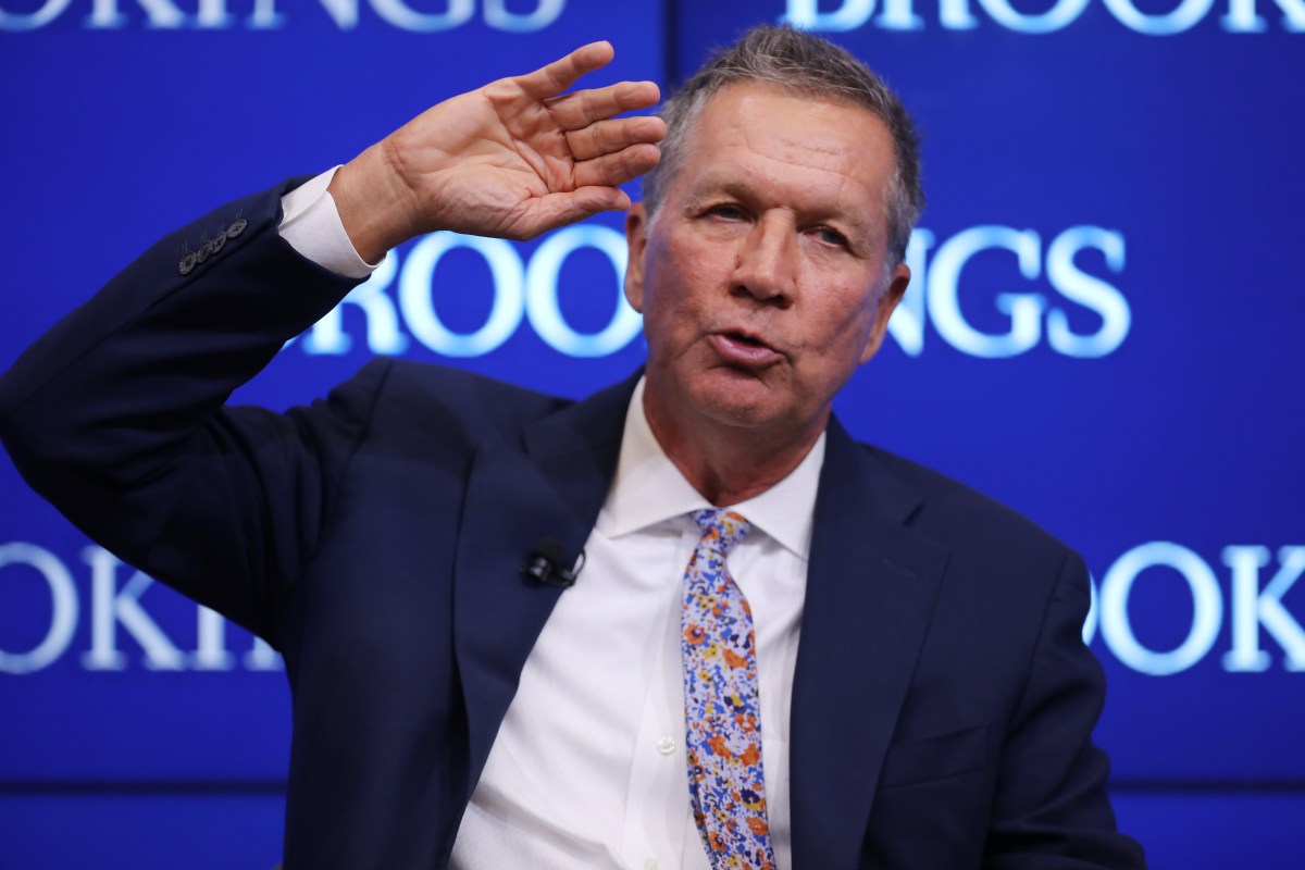WASHINGTON, DC - OCTOBER 10: Ohio Gov. John Kasich participates in a discussion as part of the Brookings Institution's Middle Class Initiative October 10, 2018 in Washington, DC. Kasich, a Republican, and Colorado Gov. John Hickenlooper, a Democrat, participated in the discussion and found common ground on issues related to the economy, trade, education and other areas. Both governors are seen as potential 2020 presidential candidates. (Photo by Chip Somodevilla/Getty Images)