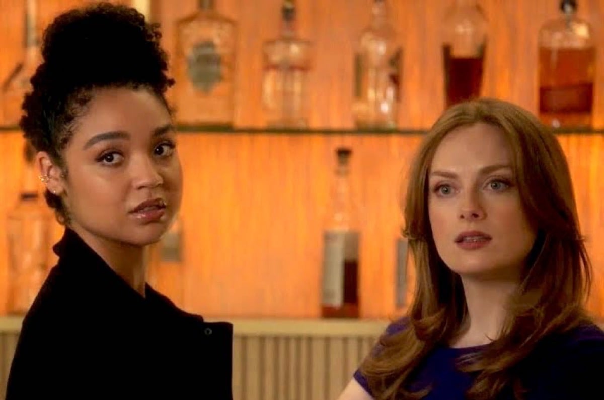 Kat and Eva at the bar in Freeform's The Bold Type.