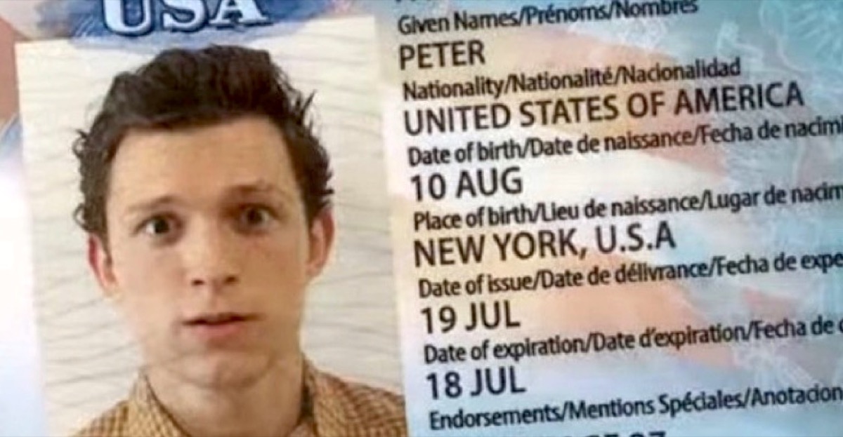 Peter Parker's passport in Spider-Man: Far From Home, showing his birthday as August 10.