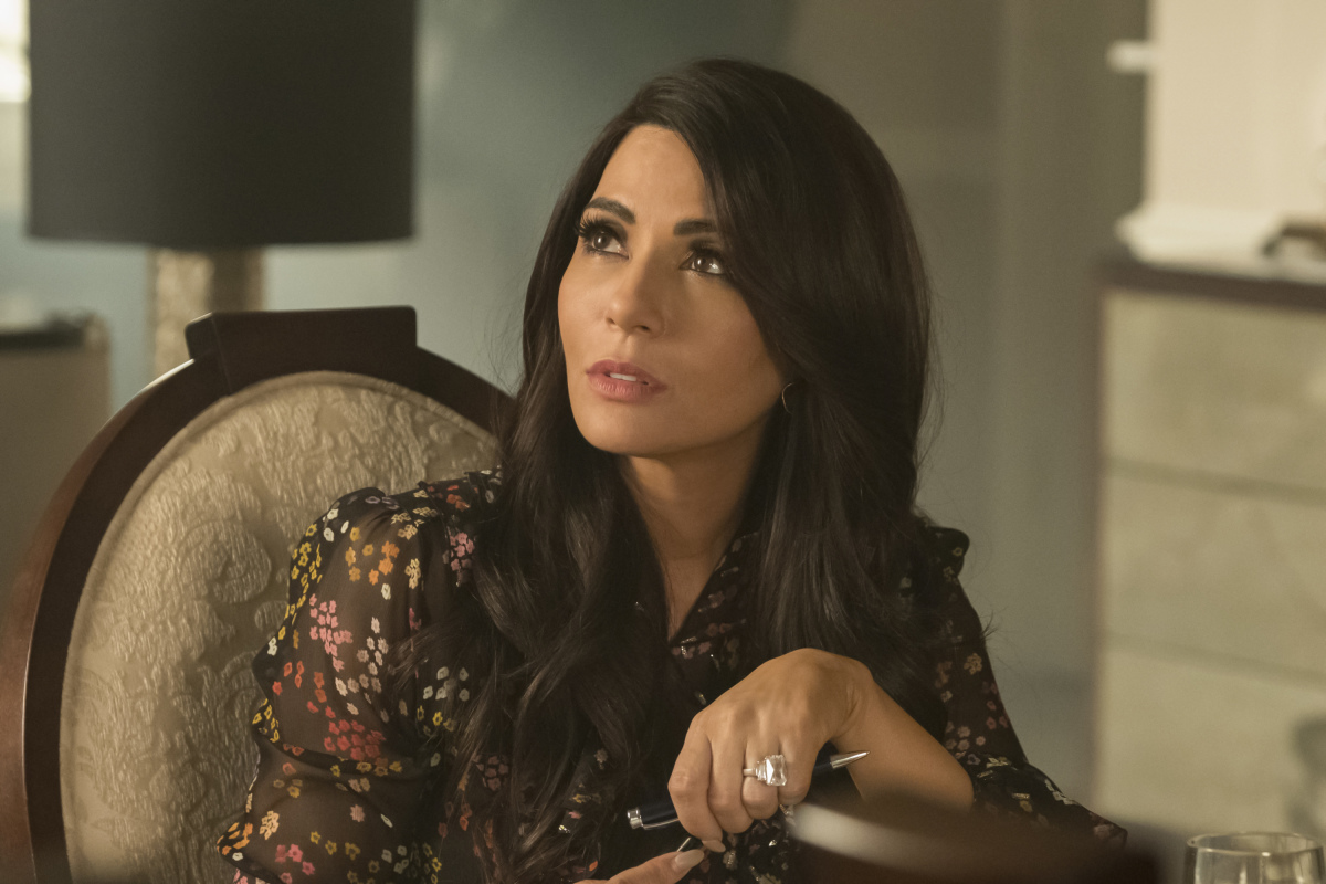 Riverdale -- "Chapter Thirty-Two: Prisoners" -- Image Number: RVD219a_0160.jpg -- Pictured: Marisol Nichols as Hermione -- Photo: Katie Yu/The CW -- ÃÂ© 2018 The CW Network, LLC. All Rights Reserved.