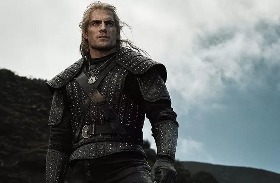 Henry Cavill as Geralt of Rivia in The Witcher season1
