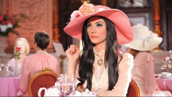 Samantha Robinson in The Love Witch (2016)