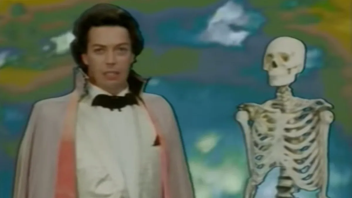 tim curry serenades a skeleton in the worst witch