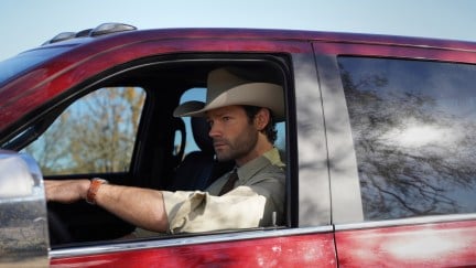 Walker -- “Pilot” -- Image Number: WLK101g_0154r -- Pictured: Jared Padalecki as Cordell Walker -- Photo: Rebecca Brenneman/The CW -- © 2021 The CW Network, LLC. All Rights Reserved.