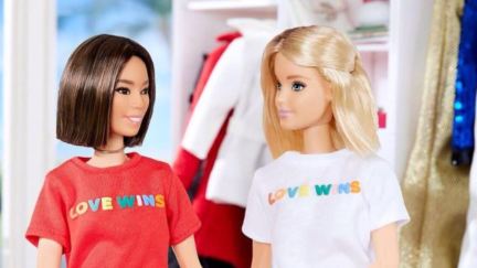 barbie and her girlfiend in love wins tees