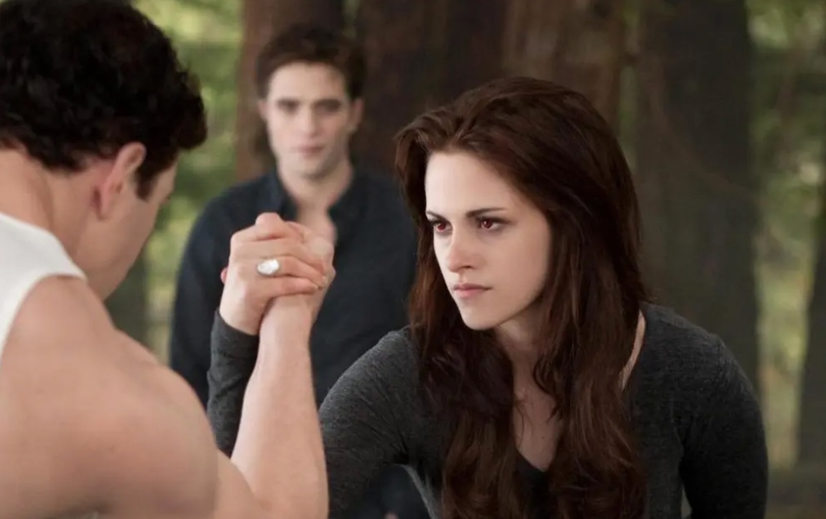Kristen Stewart as Bella Swan in Twilight