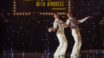 phoebe waller-bridge, harry styles