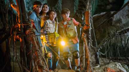 FINDING 'OHANA (L to R) ALEX AIONO as E, LINDSAY WATSON as HANA, KEA PEAHU as PILI, OWEN VACCARO as CASPER in FINDING 'OHANA. Cr. JENNIFER ROSE CLASEN/NETFLIX © 2021