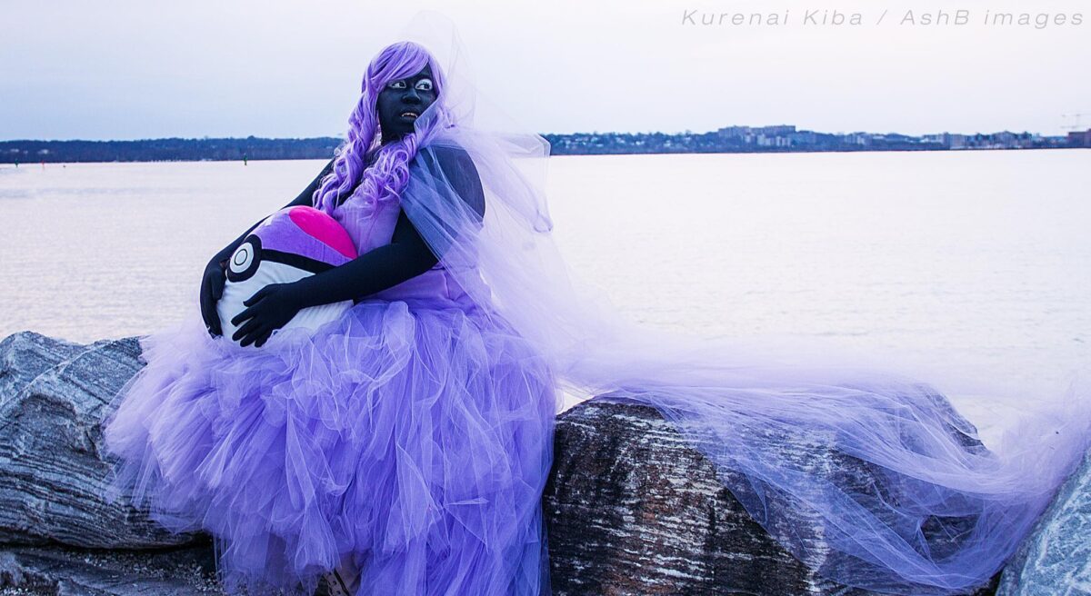 Kurenai Kiba cosplaying Ghastly from Pokemon