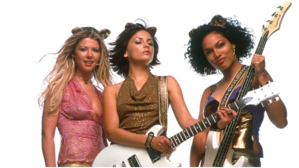 tara reid, rachel leigh cook, rosario dawson