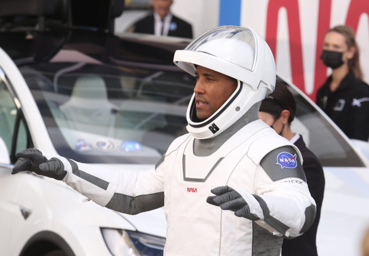 CAPE CANAVERAL, FL - NOVEMBER 15: NASA astronaut Victor Glover waves to family members after walking out of the Operations and Checkout Building on his way to the SpaceX Falcon 9 rocket with the Crew Dragon spacecraft on launch pad 39A at the Kennedy Space Center on November 15, 2020 in Cape Canaveral, Florida. This will mark the second astronaut launch from U.S. soil by NASA and SpaceX and the first operational mission named Crew-1 to the International Space Station. (Photo by Red Huber/Getty Images)