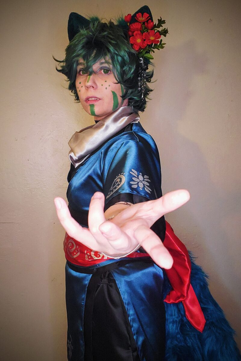Rin (ayrrindragon.cos) cosplaying Deku