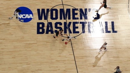Overhead view of an NCAA women's basketball game