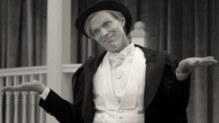 Vision doing his magic act