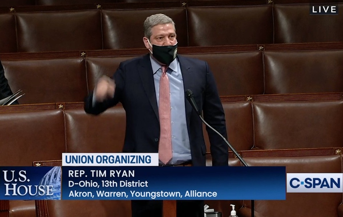 Tim Ryan yells at Republicans from the House floor
