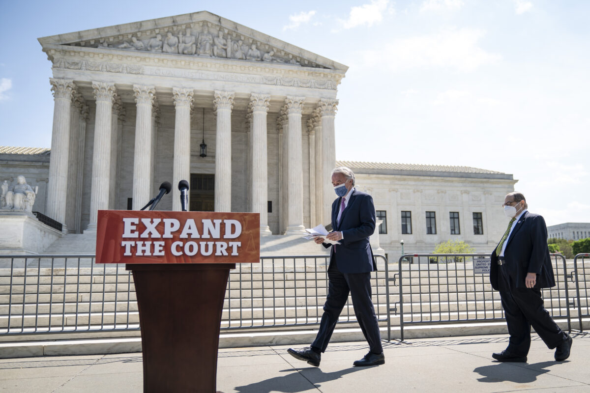 WASHINGTON, DC - APRIL 15: (L-R) Sen. Ed Markey (D-MA), and House Judiciary Committee Chairman Rep. Jerrold Nadler (D-NY) arrive for a press conference in front of the U.S. Supreme Court to announce legislation to expand the number of seats on the Supreme Court on April 15, 2021 in Washington, DC. Their bill would expand the Supreme Court from 9 to 13 justices. Speaker of the House Nancy Pelosi says she does not support the bill and doesn't plan to bring it to the House floor. (Photo by Drew Angerer/Getty Images)