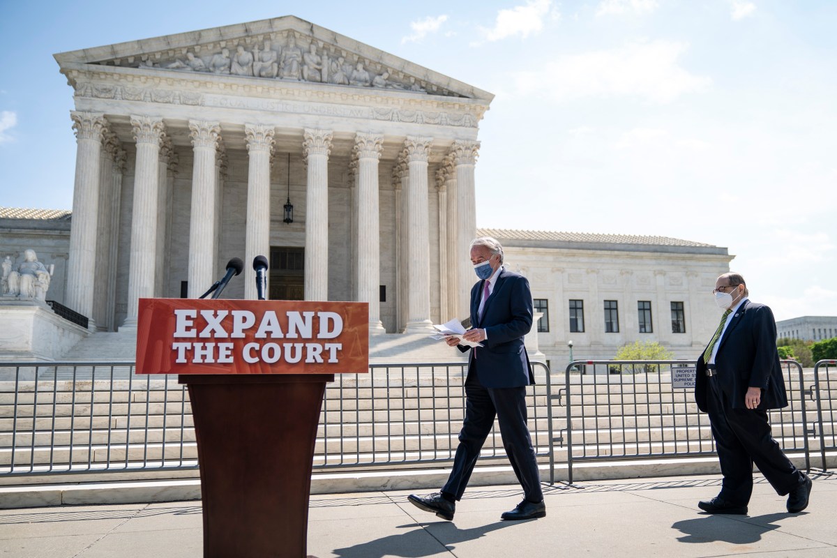WASHINGTON, DC - APRIL 15: (L-R) Sen. Ed Markey (D-MA), and House Judiciary Committee Chairman Rep. Jerrold Nadler (D-NY) arrive for a press conference in front of the U.S. Supreme Court to announce legislation to expand the number of seats on the Supreme Court on April 15, 2021 in Washington, DC. Their bill would expand the Supreme Court from 9 to 13 justices. Speaker of the House Nancy Pelosi says she does not support the bill and doesn't plan to bring it to the House floor. (Photo by Drew Angerer/Getty Images)
