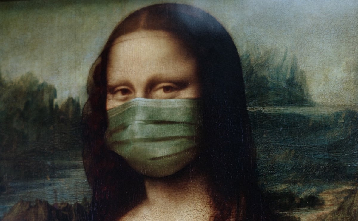 Mona Lisa in a face mask