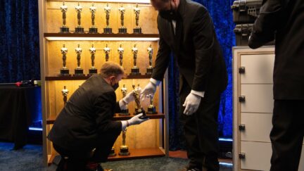 LOS ANGELES, CALIFORNIA – APRIL 25: (EDITORIAL USE ONLY) In this handout photo provided by A.M.P.A.S., a view of the Oscar statuettes backstage during the 93rd Annual Academy Awards at Union Station on April 25, 2021 in Los Angeles, California. (Photo by Richard Harbaugh/A.M.P.A.S. via Getty Images)