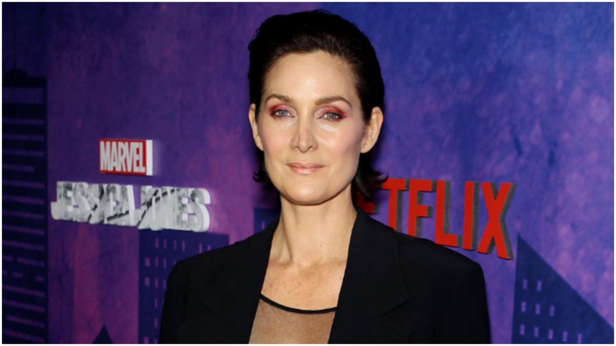 carrie-anne moss