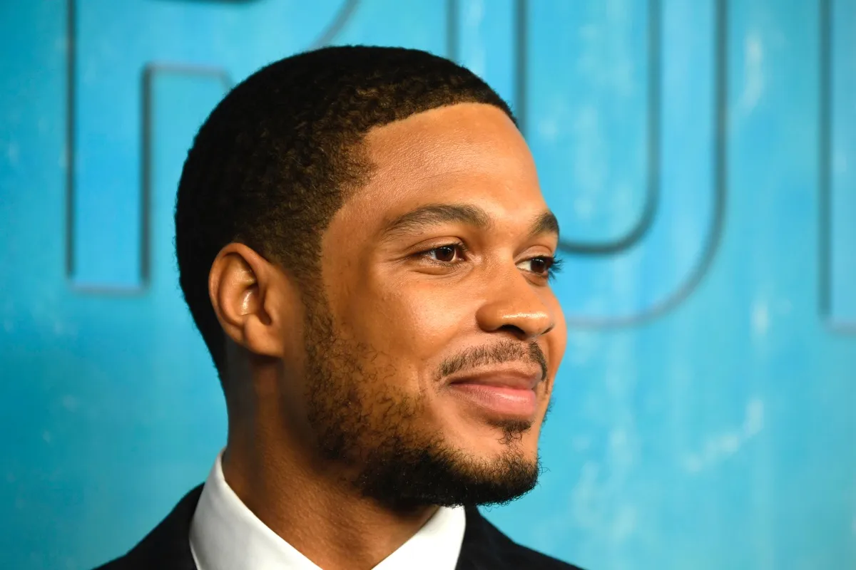 LOS ANGELES, CALIFORNIA - JANUARY 10: Ray Fisher arrives at the Premiere Of HBO's "True Detective" Season 3 at Directors Guild Of America on January 10, 2019 in Los Angeles, California. (Photo by Frazer Harrison/Getty Images)