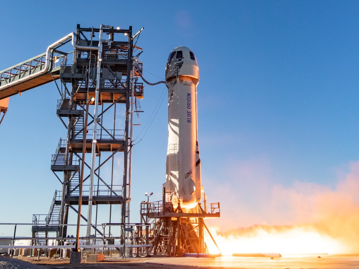 Jeff Bezos' Blue Origin New Shepard rocket spaceship.