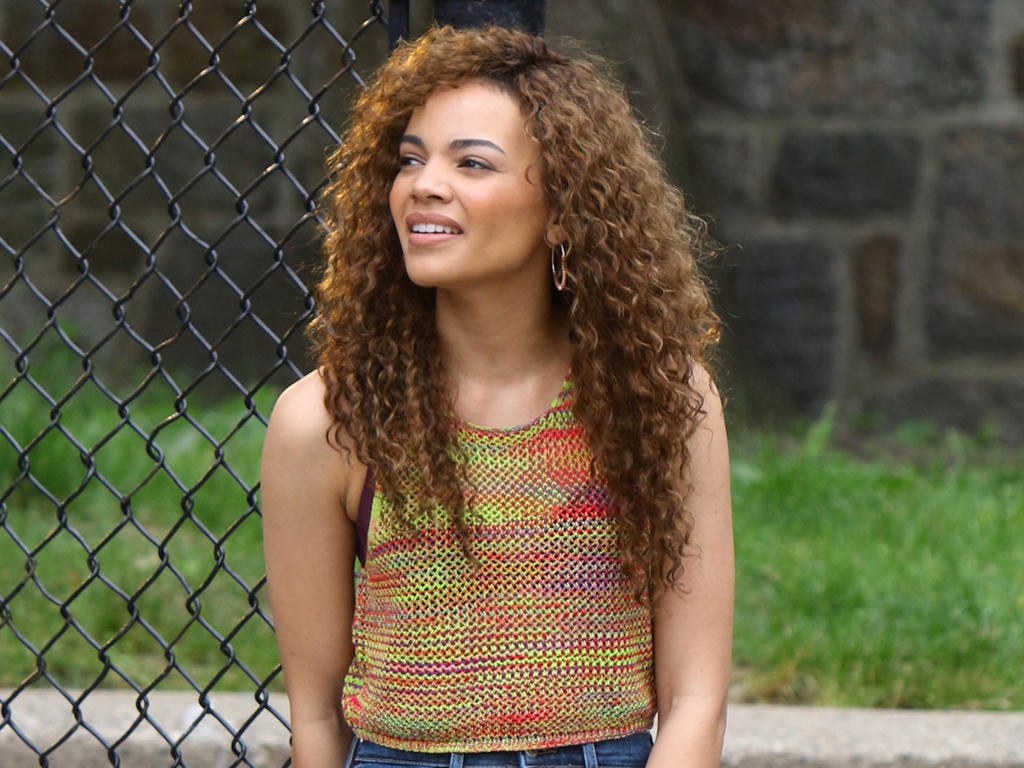 leslie grace in the heights